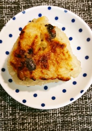 お豆ご飯の味噌マヨ焼きお結び-レシピのメイン写真