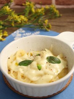 簡単!新玉葱のペペロンチーズ-レシピのメイン写真