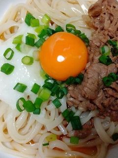 月見肉とろろうどん-レシピのメイン写真