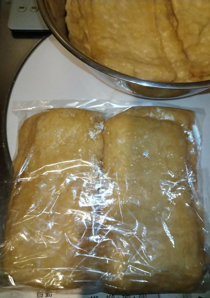 油あげの油抜き(稲荷ずしの仕込み)-レシピのメイン写真