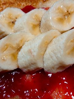 苺ジャムとバナナのトースト-レシピのメイン写真