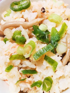簡単!鮭としめじの炊き込みバター醤油♡-レシピのメイン写真