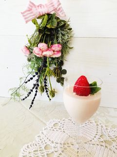 いちごヨーグルトレアケーキ-レシピのメイン写真