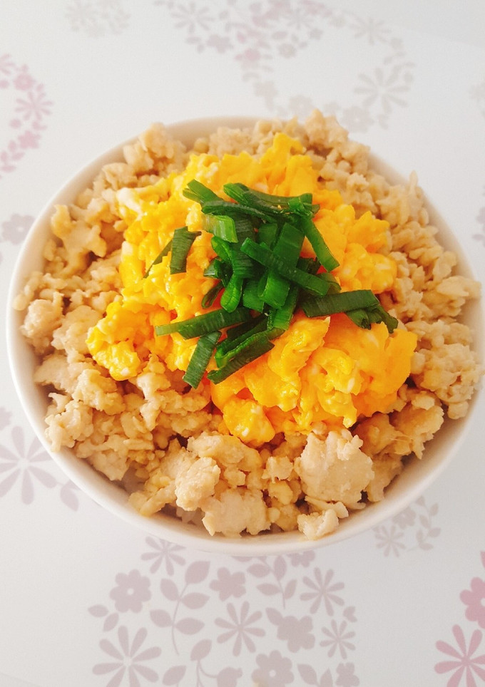 親子のそぼろ丼-レシピのメイン写真