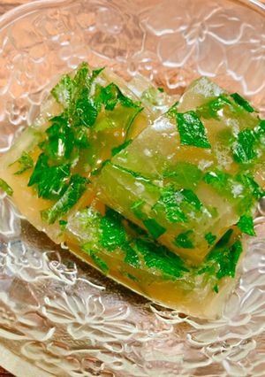 鶏もみじで煮凝り-レシピのメイン写真