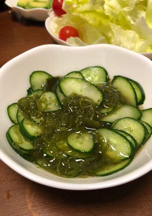 1分で簡単！きゅうりとめかぶのポン酢あえ-レシピのメイン写真