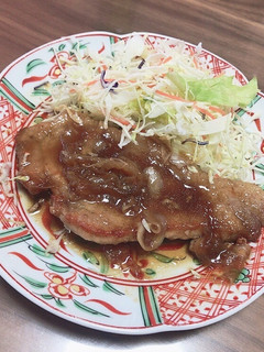 トンテキ肉で生姜焼き-レシピのメイン写真