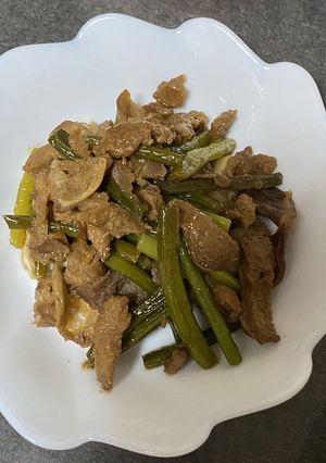 簡単美味しい⭐︎牛こまとニンニクの芽炒め-レシピのメイン写真