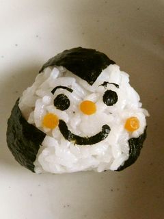 簡単★キャラ弁★おむすびまんおにぎり-レシピのメイン写真