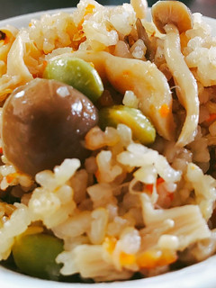 具材何でもOK!優しいお味の炊き込みご飯-レシピのメイン写真
