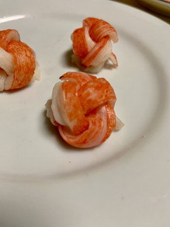 お弁当に!手毬カニカマ!-レシピのメイン写真