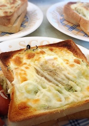 キャベツと玉子の巣ごもりトースト-レシピのメイン写真