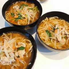รูปของ コンビニ食材で自己流☆サンマー麺