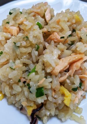 和風寿司チャーハン!!余った寿司も大活躍-レシピのメイン写真