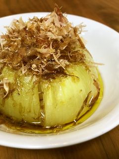 まるごと玉ねぎレンジ蒸し-レシピのメイン写真