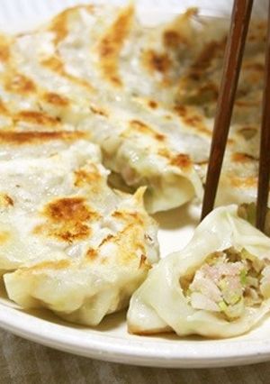 コリコリ！エリンギ入り餃子♪-レシピのメイン写真