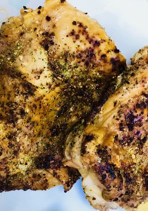 激ウマ！鶏もも肉の皮パリスパイス焼き-レシピのメイン写真