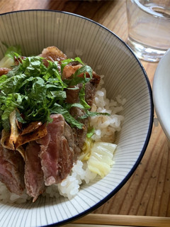安いお肉でも美味しくステーキ丼(4人分)-レシピのメイン写真
