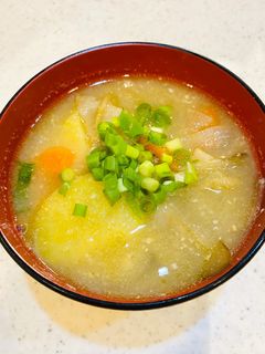さつまいもでほっこり美味しい我が家の豚汁-レシピのメイン写真