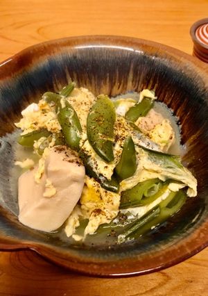 スナップエンドウと高野豆腐の卵とじ-レシピのメイン写真