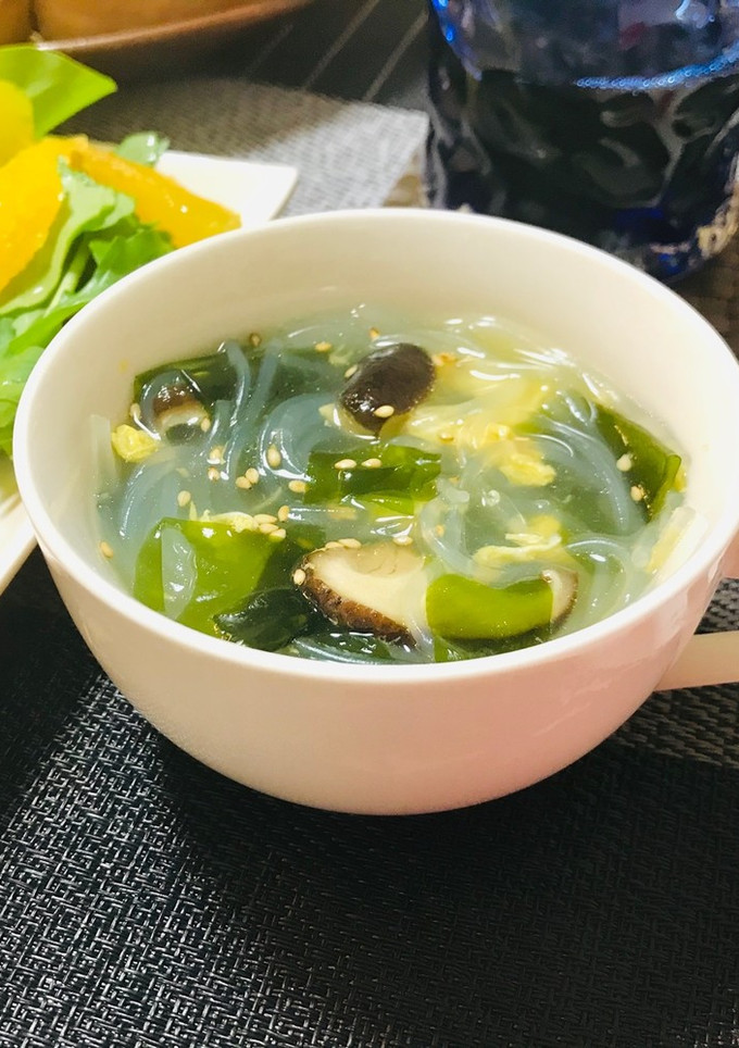 簡単・ワカメと椎茸の春雨スープ・中華風-レシピのメイン写真
