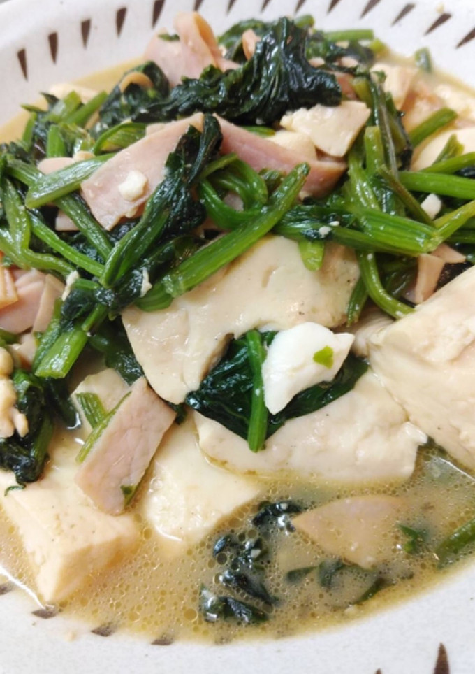 ご飯がすすむ！ほうれん草と豆腐の炒め物-レシピのメイン写真