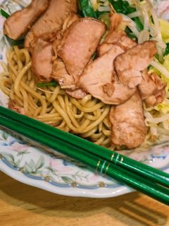 【簡単】春キャベツのニンニク醤油まぜ麺-レシピのメイン写真