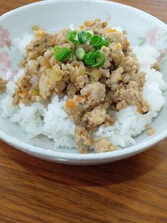 簡単鶏そぼろご飯。-レシピのメイン写真