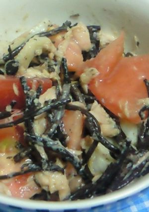 ひじきとツナとトマトのサラダ-レシピのメイン写真