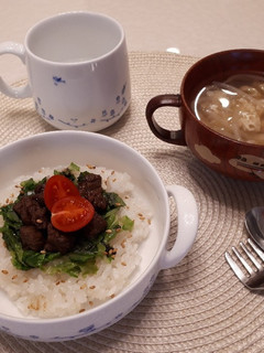 【離乳食完了期】牛肉ステーキ丼-レシピのメイン写真