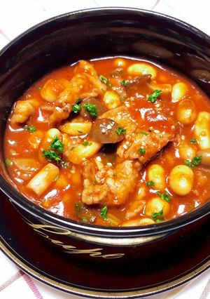 コク旨♪豚肉と大豆のバターでトマト煮込み-レシピのメイン写真