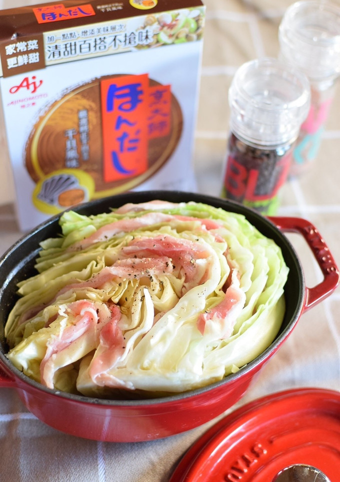 電鍋とストウブで作るキャベツと豚の蒸し物-レシピのメイン写真