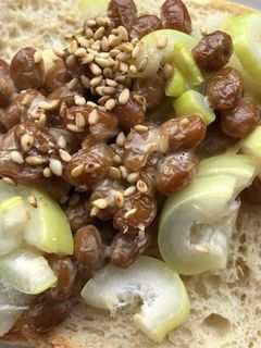 納豆とネギのトースト-レシピのメイン写真