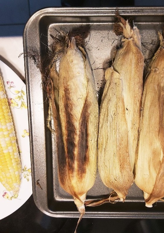 オーブンで皮付き焼きとうもろこし-レシピのメイン写真