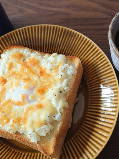 新玉ねぎの巣ごもりトースト-レシピのメイン写真