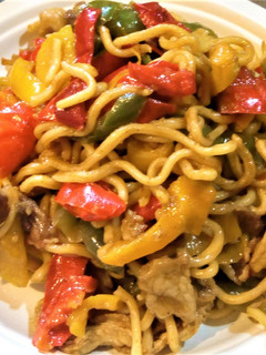 業務スーパー パプリカ焼きそば-レシピのメイン写真
