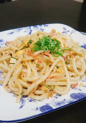 にんにくと和風だしの絶品節約焼きうどん♪-レシピのメイン写真