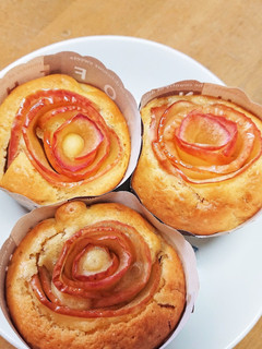母の日にりんごで作るバラのカップケーキ☆-レシピのメイン写真