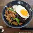 なすとピーマンの豚肉味噌炒め丼