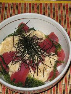 海ぶどうととろろマグロ丼-レシピのメイン写真