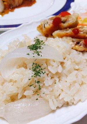 新玉ネギの炊き込み★ガーリックバター醤油-レシピのメイン写真