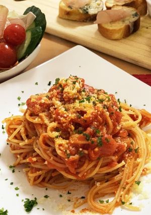 基本のニンニクたっぷりトマトソースパスタ-レシピのメイン写真
