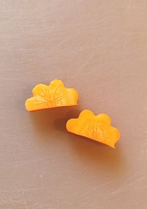 花型1つで松の型抜き-レシピのメイン写真