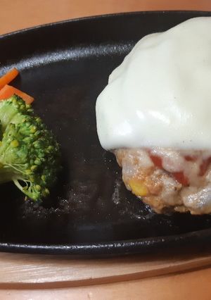 簡単ハンバーグ-レシピのメイン写真