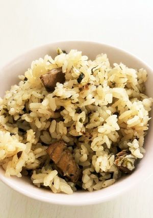 サバ味噌煮缶で超簡単炊き込みご飯-レシピのメイン写真