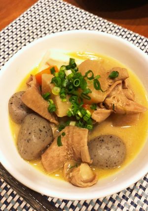 牛もつと玉蒟蒻の味噌煮込み-レシピのメイン写真