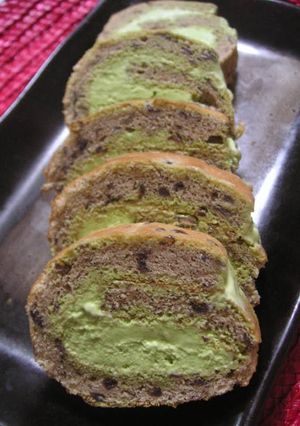 抹茶アイスの小倉ロールケーキ-レシピのメイン写真