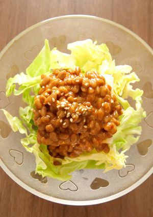 まな板いらず。納豆でジャージャー冷奴-レシピのメイン写真