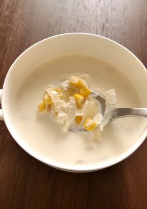 牛乳とコンソメのみで。弱冷製コーンスープ-レシピのメイン写真