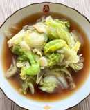 超簡単！レタスのニンニク醤油炒め